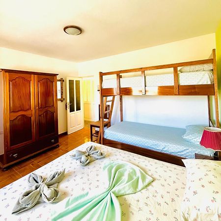 Casa Bb&Djassi Bed & Breakfast Понта до Сол Екстериор снимка